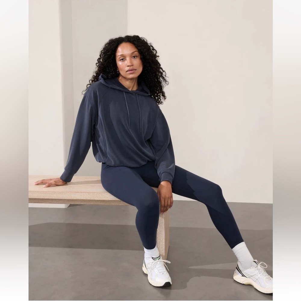 ATHLETA “Seasoft Bubble Hem Hoodie” Sweater Pullover Top Women’s Small - Picture 2 of 8